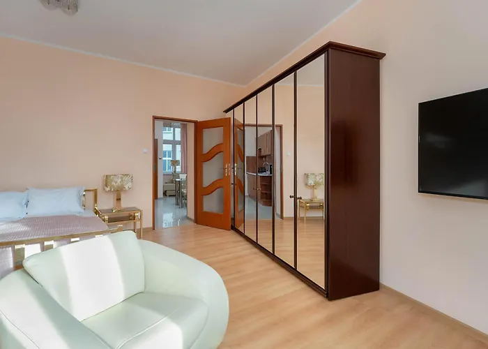 Elegancki W Poznaniu By Renters Appartement *