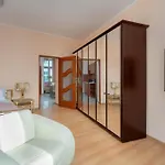 Elegancki W Poznaniu By Renters 아파트 *